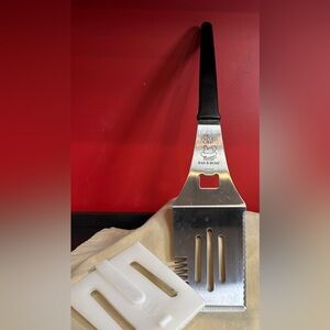 Pampered Chef Bar B Boss Stainless Steel 18” Grill Spatula Multi Tool with Cover